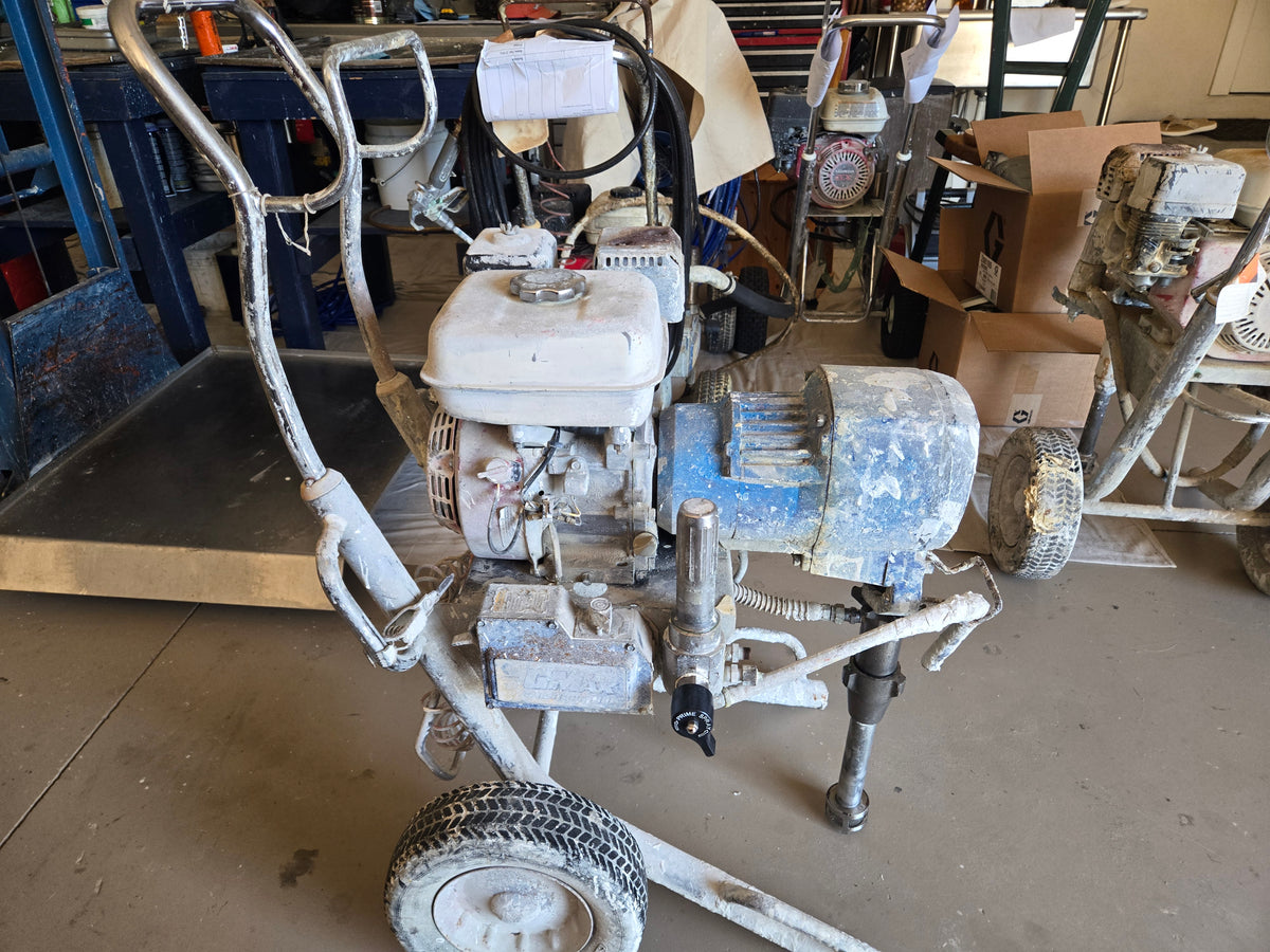 Graco GMAX 5900 used rebuilt pump, ready to paint!